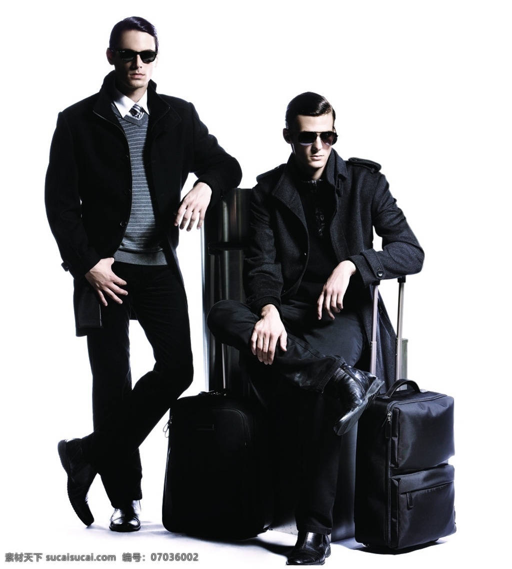 男模特 商务旅行包 站姿 座姿 墨镜 插腰 男性男人 人物图库