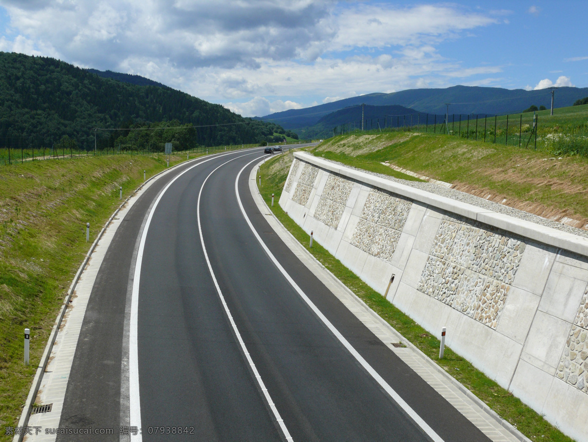 高速公路 道路 转 运输 基础设施 奥拉瓦 斯洛伐克 唯美图片 唯美壁纸 壁纸图片 桌面壁纸 壁纸 背景素材 手机壁纸 创意
