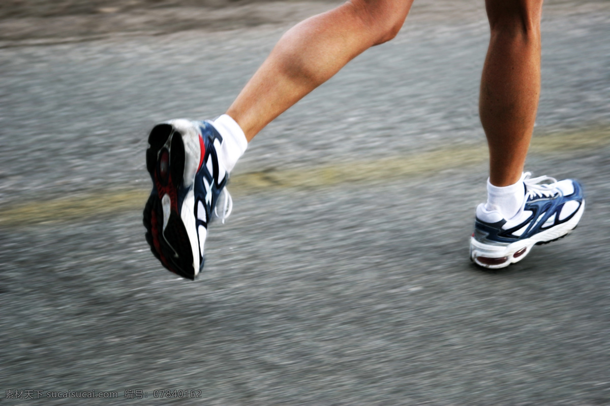 跑步 人 人物 运动 慢跑 健身 公路 生活人物 人物图片