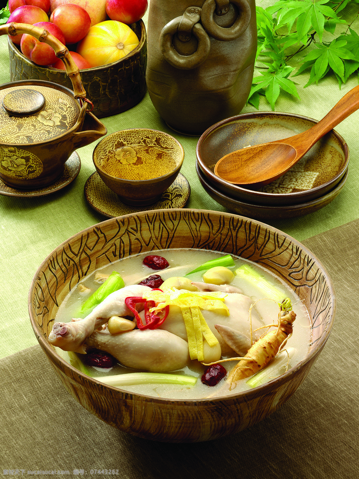 韩国料理 美食 高清素材 蔬菜 人参 鸡腿 鸡翅 传统美食 餐饮美食