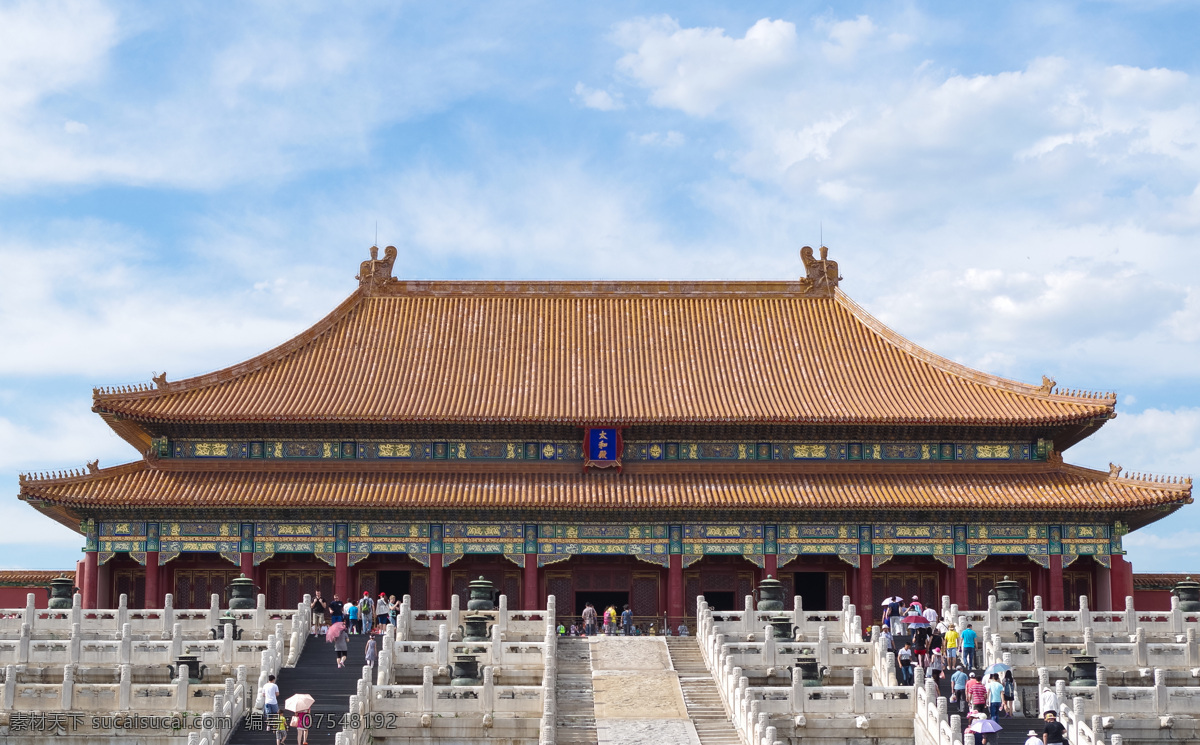 北京故宫 太和殿 北京 博物馆 故宫 红墙 城墙 城门 历史建筑 历史悠久 首都 代表建筑 明清 蓝天 白云 皇家 红屋 旧古 石护栏 建筑摄影 建筑园林