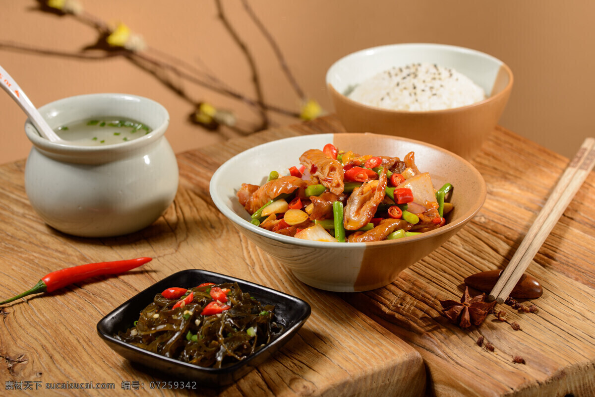 烩饭海报 烩饭广告 香菇滑鸡饭 冬菇滑鸡饭 炸春卷 水母汤粉 滑鸡饭 套饭 鸡蛋 青菜 菜牌 菜式 价格单 饮食 美食菜牌 小吃 炒菜 饮食菜单 烩饭 烤肉米粉 蛤蜊盖饭 猪肉虾饼 捞檬 生鸡蛋咖啡 虾饼 米纸虾春卷 蔗虾 越式火锅 浓汤 松饼 中式套餐 铁板荷香 炒饭烩饭 粥品 点菜单 餐饮美食 传统美食