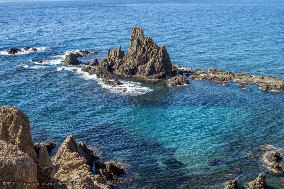大海 海洋 浪花 沙滩 风景 船 自然景观 山水风景 自然风景
