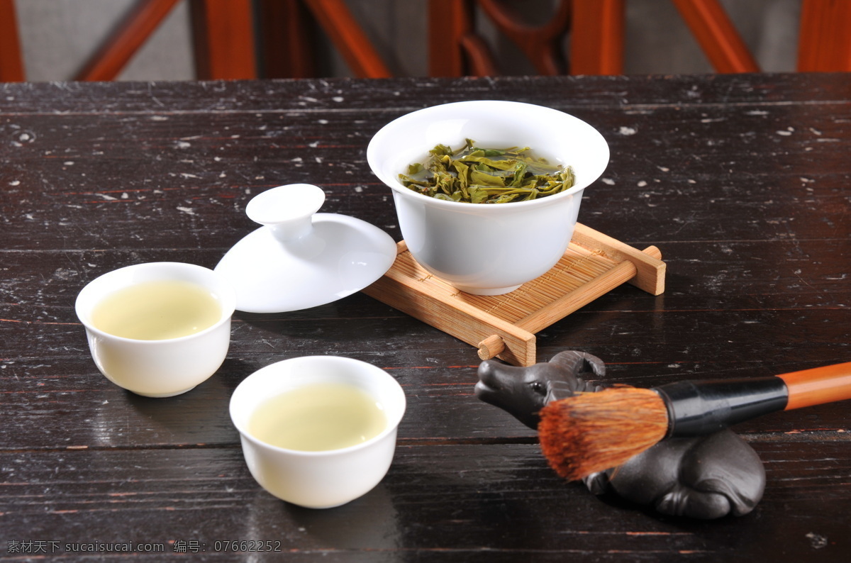 茶的组合图 绿茶 茶具 毛笔 茶宠 茶品 饮料酒水 餐饮美食