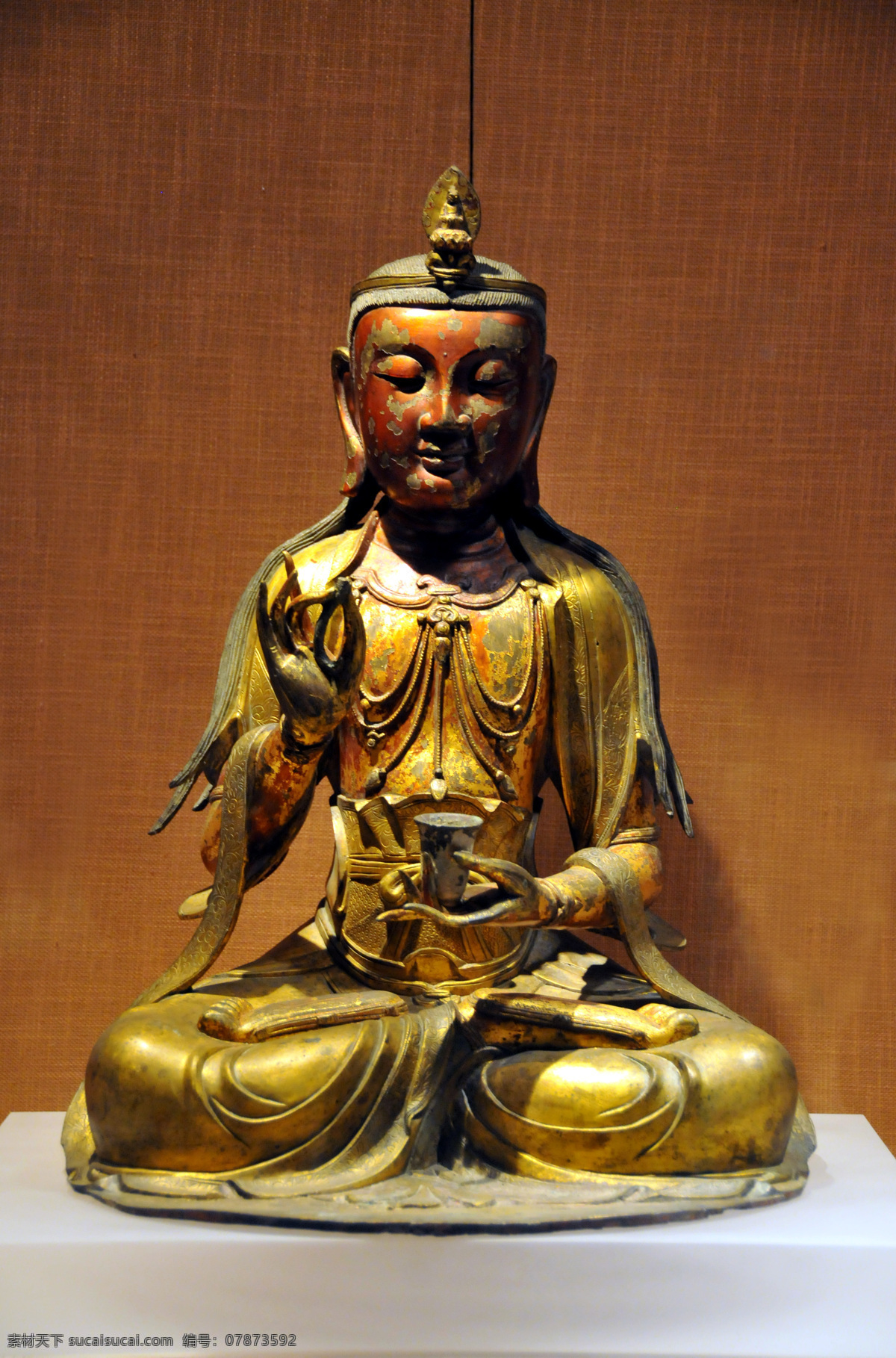 佛教 佛像 文化艺术 宗教 宗教信仰 铜 镀金 观音 菩萨 明代 造像 馆藏 宗教文化 首都博物馆