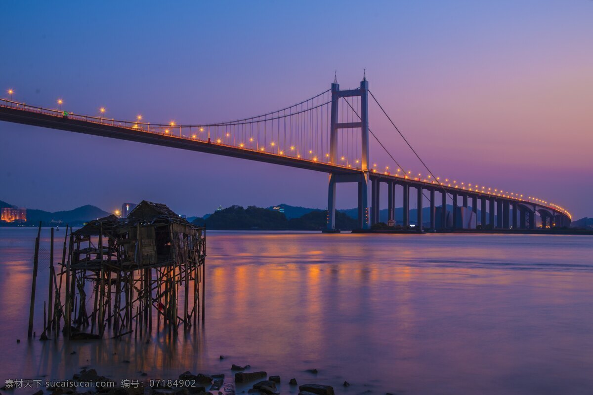 夕阳 下 虎门 大桥