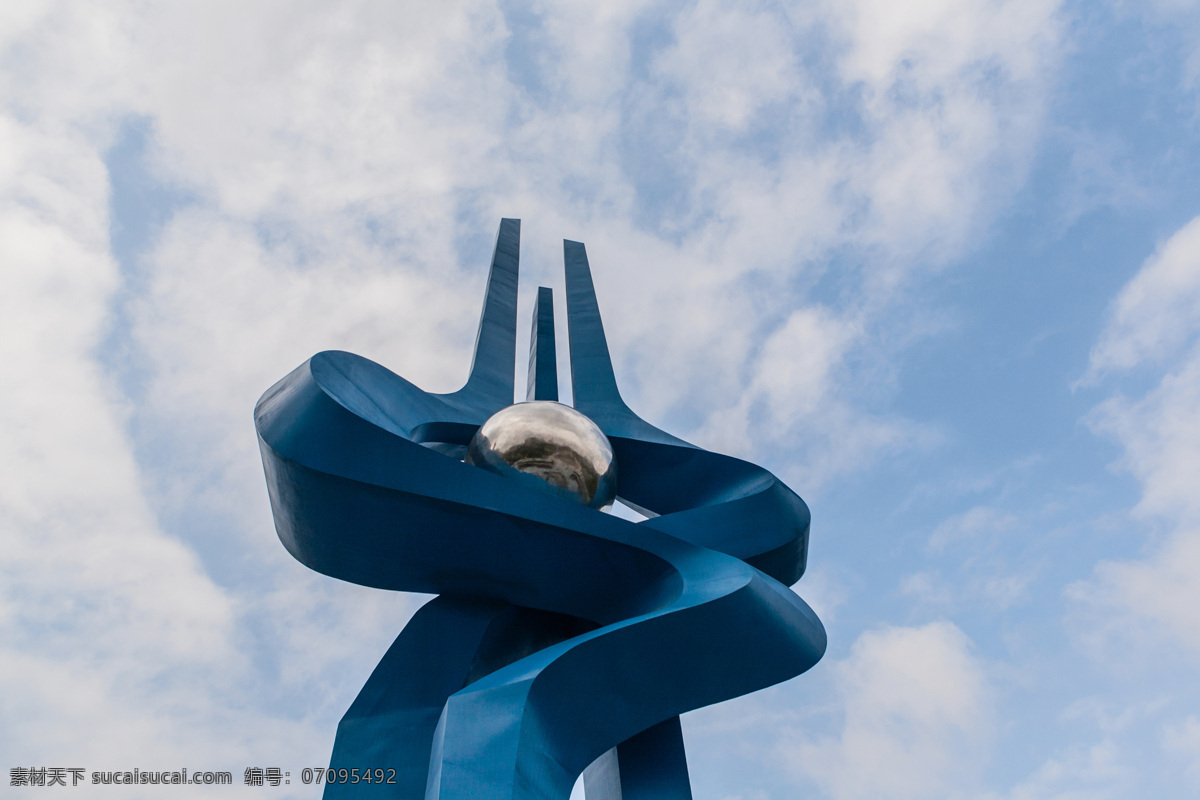 泉城 标志性 雕塑 济南 泉城广场 蓝天 白云 泉城雕塑 济南印象 国内旅游 旅游摄影