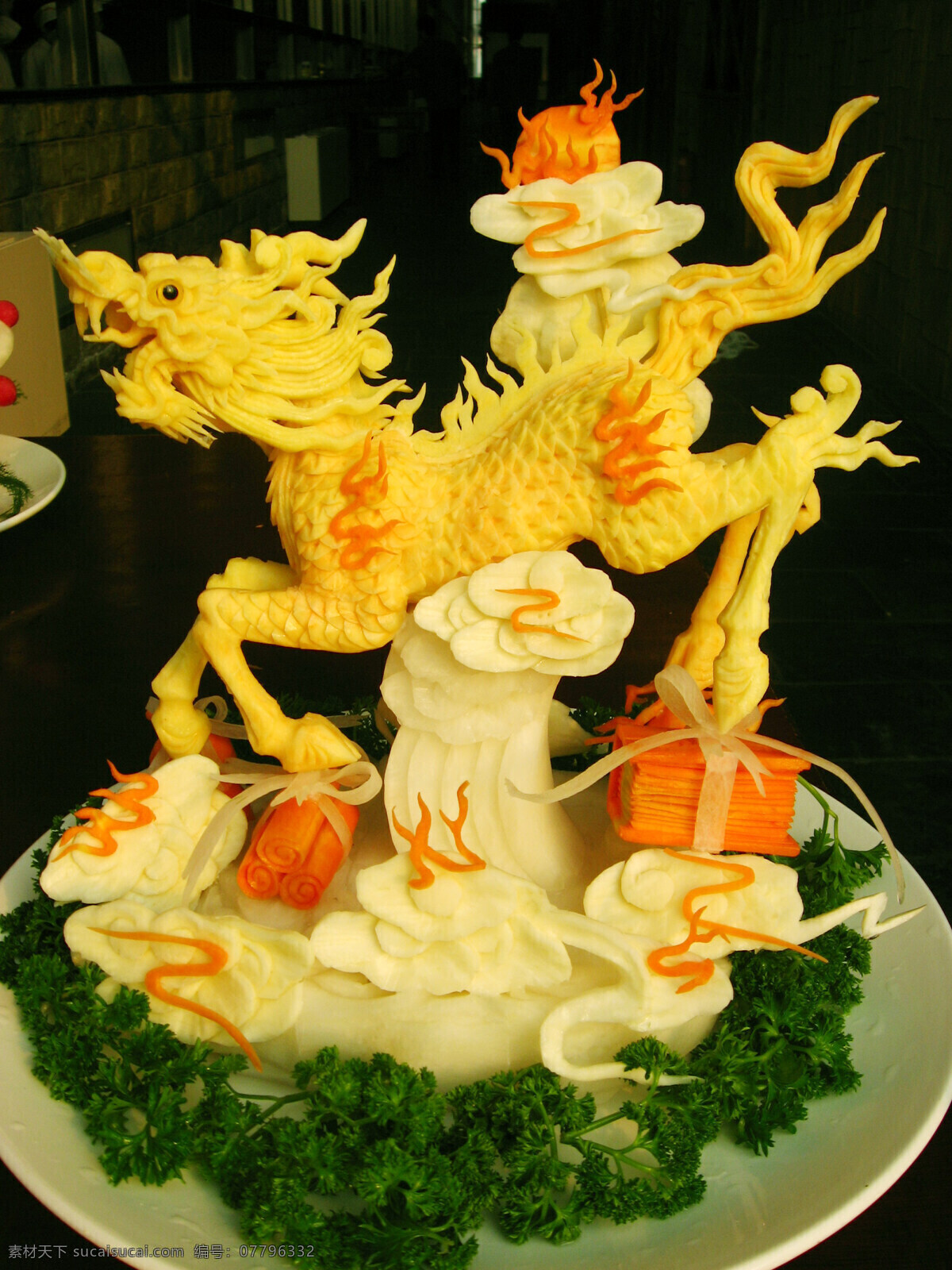 食品 雕刻 麒麟 送 宝 食品雕刻 麒麟送宝 餐饮美食 食物原料 中国 烹饪 摄影图库