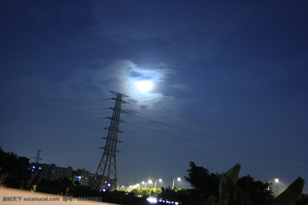 家门口 夜景 电线塔 剪影 月亮 自然风景 自然景观 家门口夜景 psd源文件