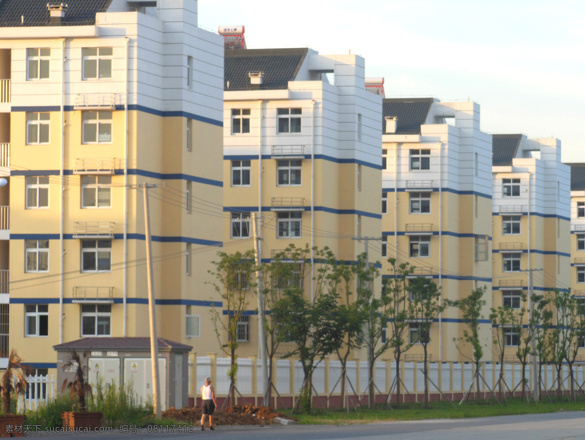 楼房 建筑摄影 建筑园林 街道 居民楼 树木 太阳能 小区 小区楼房 一排楼房 矢量图 日常生活