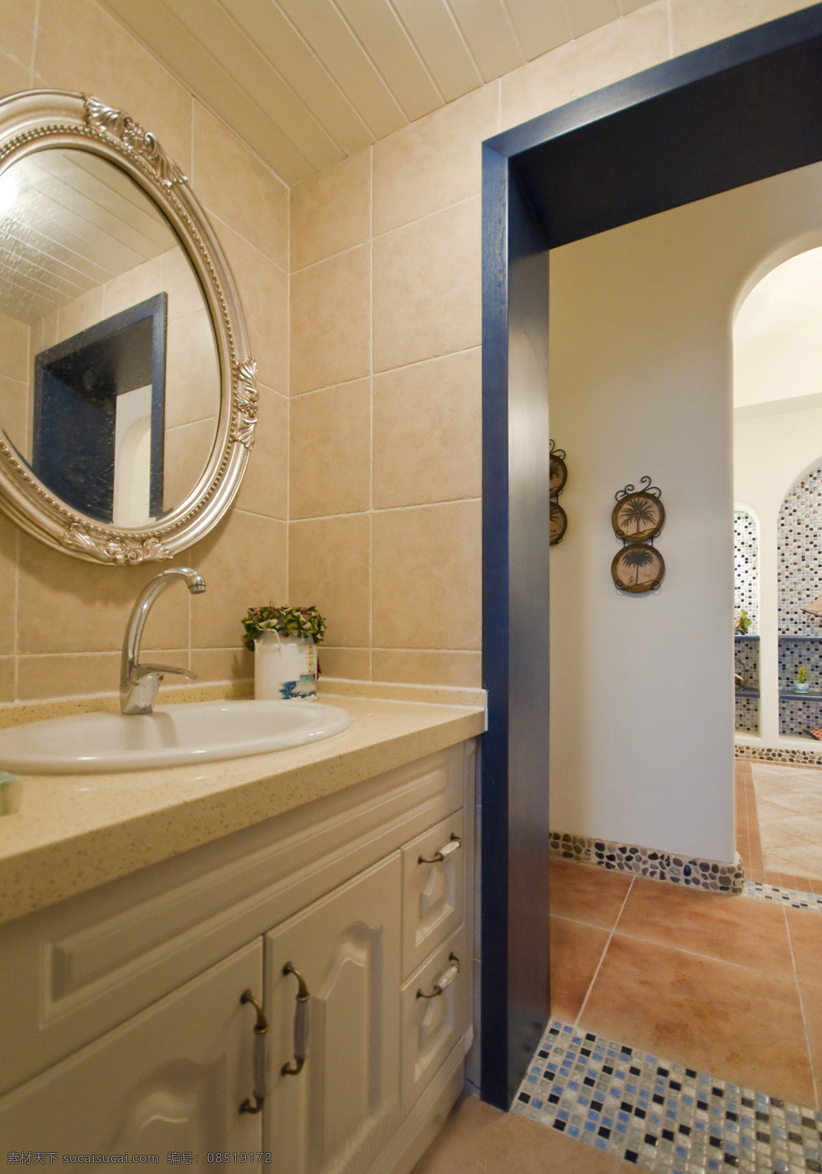 现代 时尚 浴室 黄褐色 背景 墙 室内装修 效果图 黄褐色地板 斑点地板 金边镜子 浅色洗手台