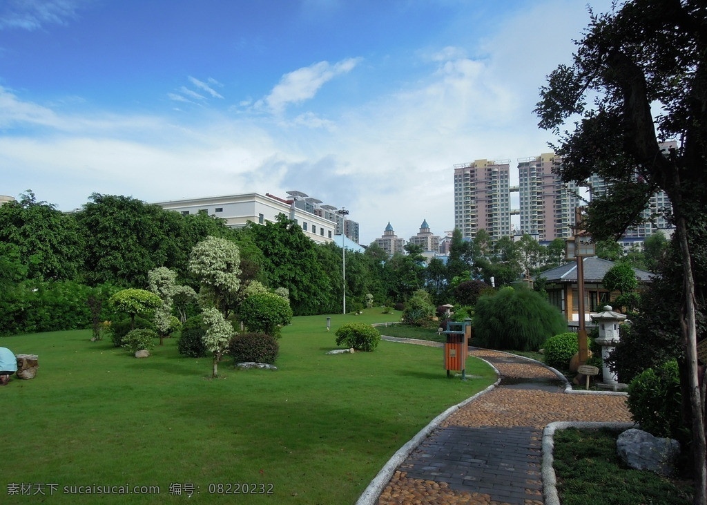 风景如画 花园 风景 绿树 草地 建筑 楼房 蓝天 白云 小路 自然风景 旅游摄影