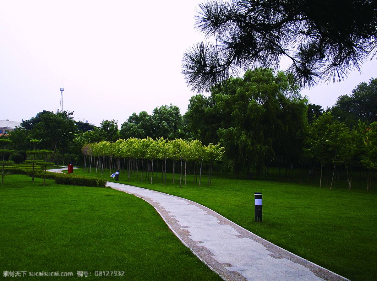 路灯 别墅 草坪 灯 风景 建筑园林 街灯 路边 园林 住宅 小区 路灯摄影 园林建筑 装饰素材 灯饰素材