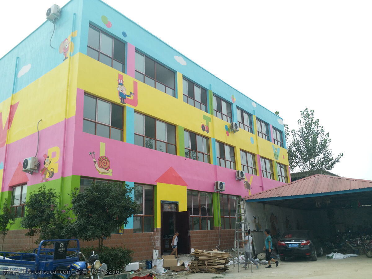 幼儿园外墙 幼儿园彩绘 墙体彩绘 锐尚墙体彩绘 卡通色块 色块拼接 幼儿园色块 幼儿园墙绘 幼儿园设计 卡通风景 卡通动物 郑州锐尚墙绘 幼儿园喷绘 幼儿园主题墙 幼儿园装饰 文化艺术 美术绘画