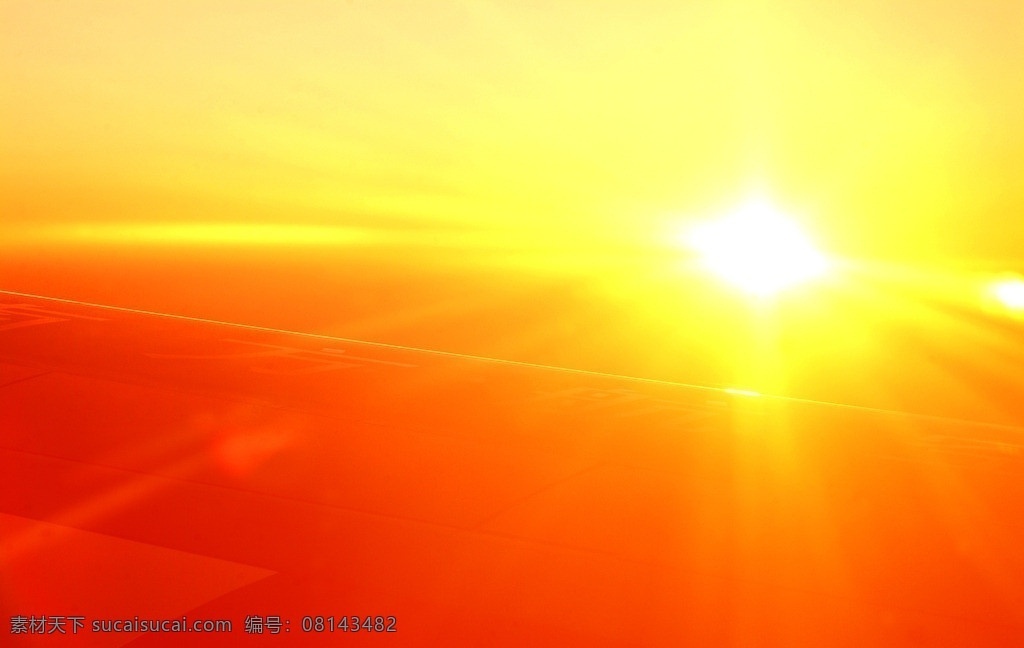 空中夕阳 空中 夕阳 飞机上看夕阳 阳光 夕阳红 天空 自然风景 自然景观