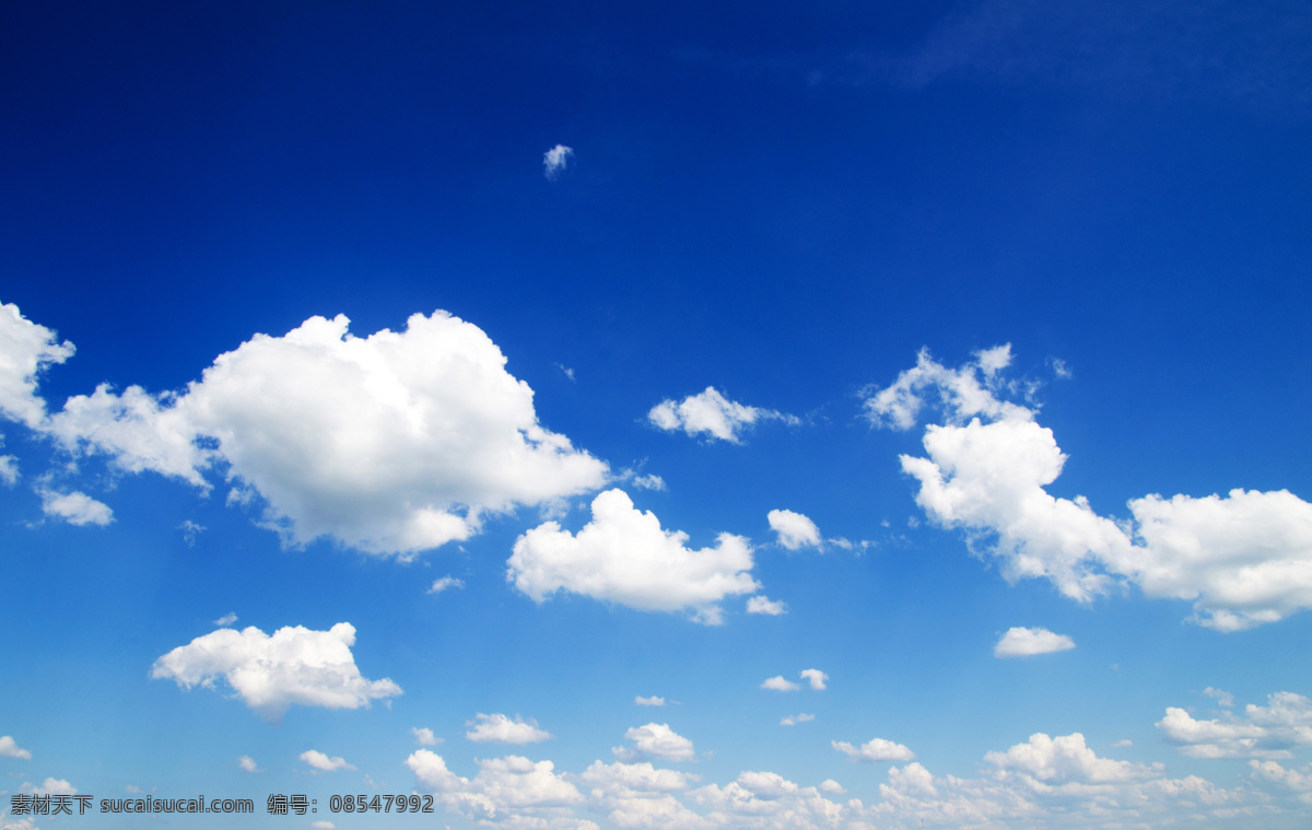 蓝天 白云 月亮 天空 云朵 天空云彩 自然景观 蓝色
