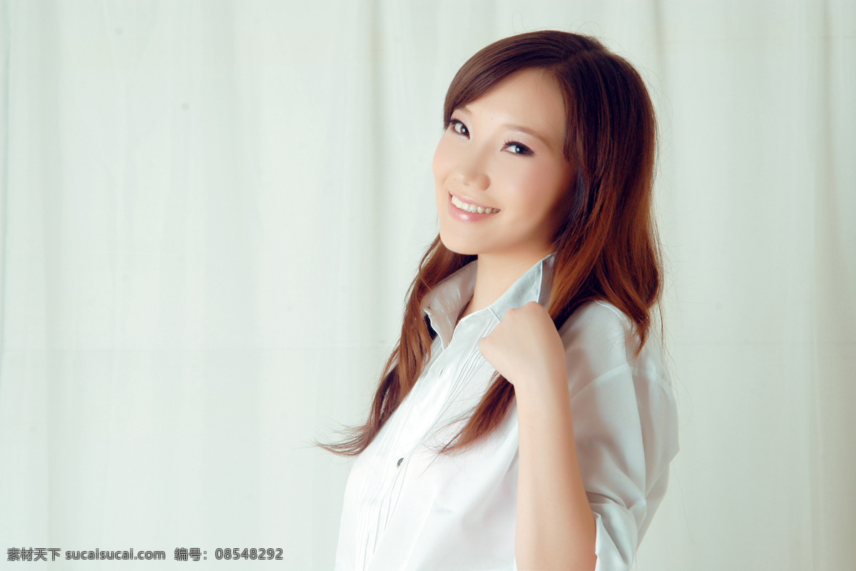 美女模特 女性 女人 时尚美女 性感美女 模特 美女写真 时装模特 服装模特 休闲服饰 衬衣 美女图片 人物图片