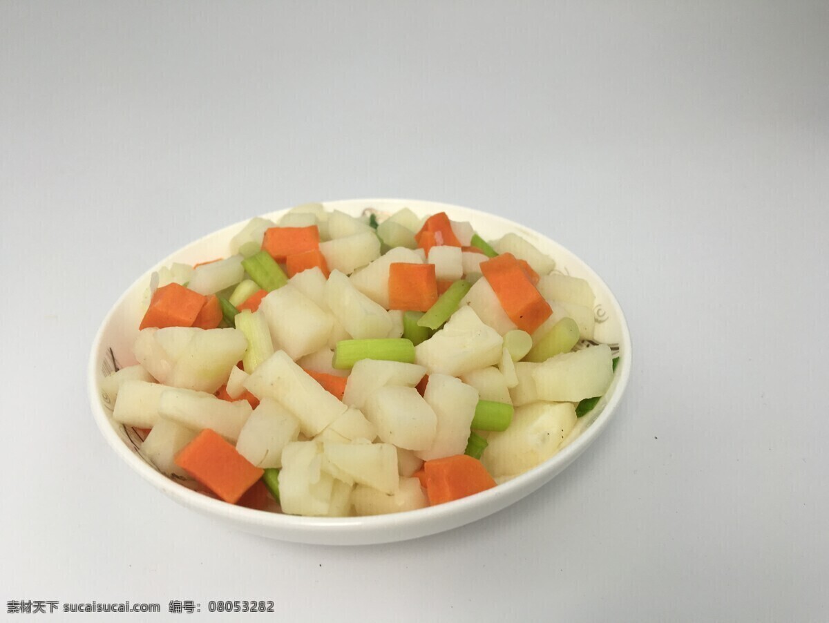 马蹄 荸荠 素炒马蹄 养生菜品 广西马蹄 胡萝卜 餐饮美食 传统美食 小炒 小吃 零食 小菜