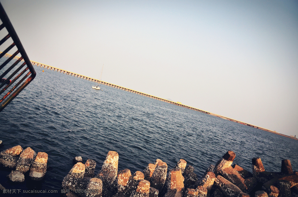 海边 海 海景 石头 岩石 自然风景 自然景观 海天一线 风景 生活 旅游餐饮