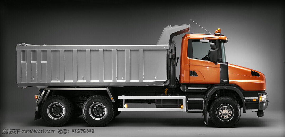卡车 交通工具 汽车 物流运输 现代科技 scania 斯堪尼亚 psd源文件