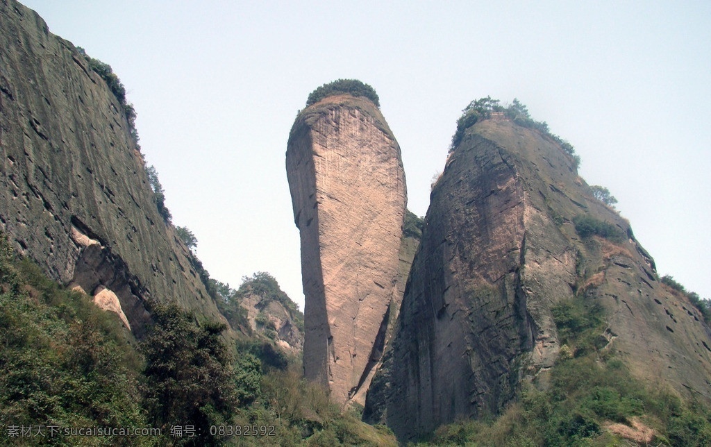 湖南崀山 湖南 湖南邵阳 湖南新宁 崀山 自然景观 自然风光 丹霞地貌 景区 旅游胜地 山峰 石峰 山地 森林 蓝天白云 旅游摄影 辣椒 峰 国家 攀岩 训练 基地 国家地质公园 新潇湘八景 山清水秀 山水风景