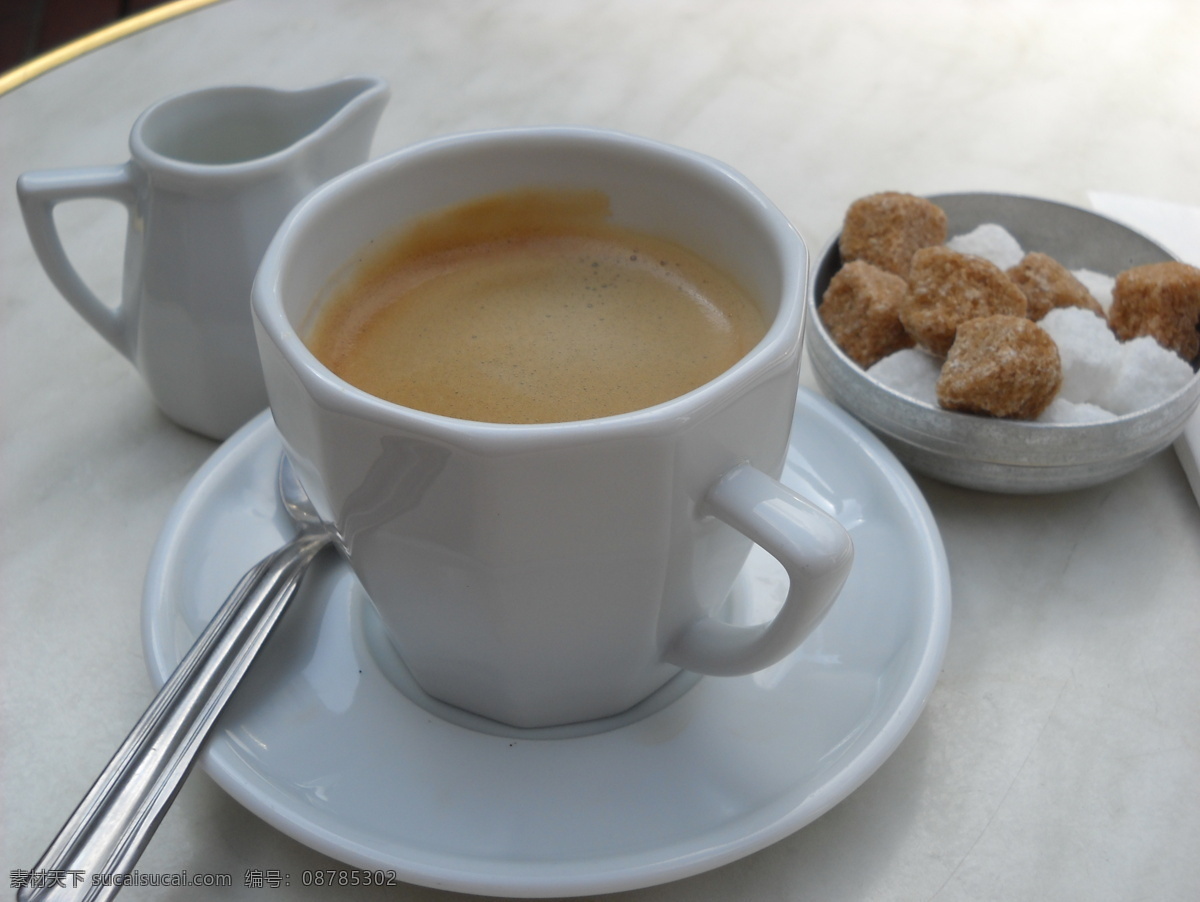 杯子 玻璃杯 餐饮美食 茶杯 底纹 典雅 高贵 咖啡 饮料 方糖 时尚饮品 咖啡豆 陶瓷杯 中国杯 西式 中国红 时尚 饮料酒水 摄影图库 矢量图 日常生活