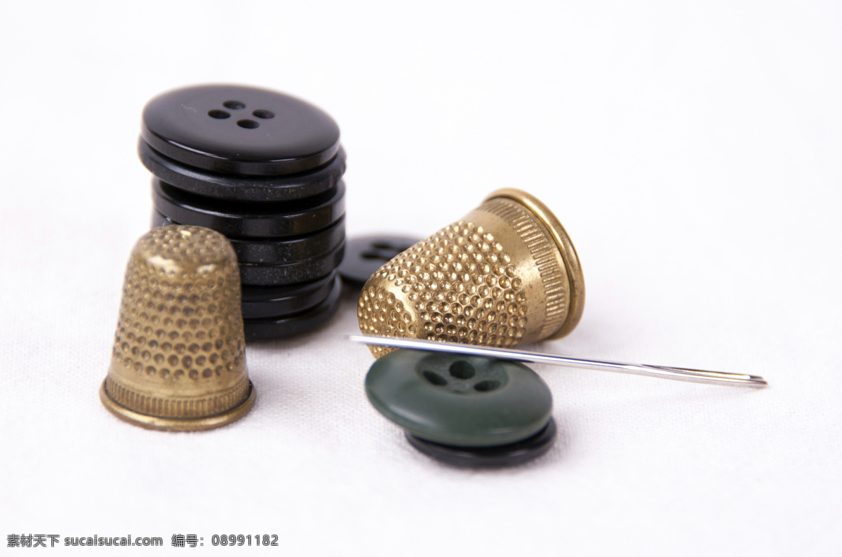 女性用品 针线 扣子 钮扣 家庭用品 生活用品 生活百科 白色