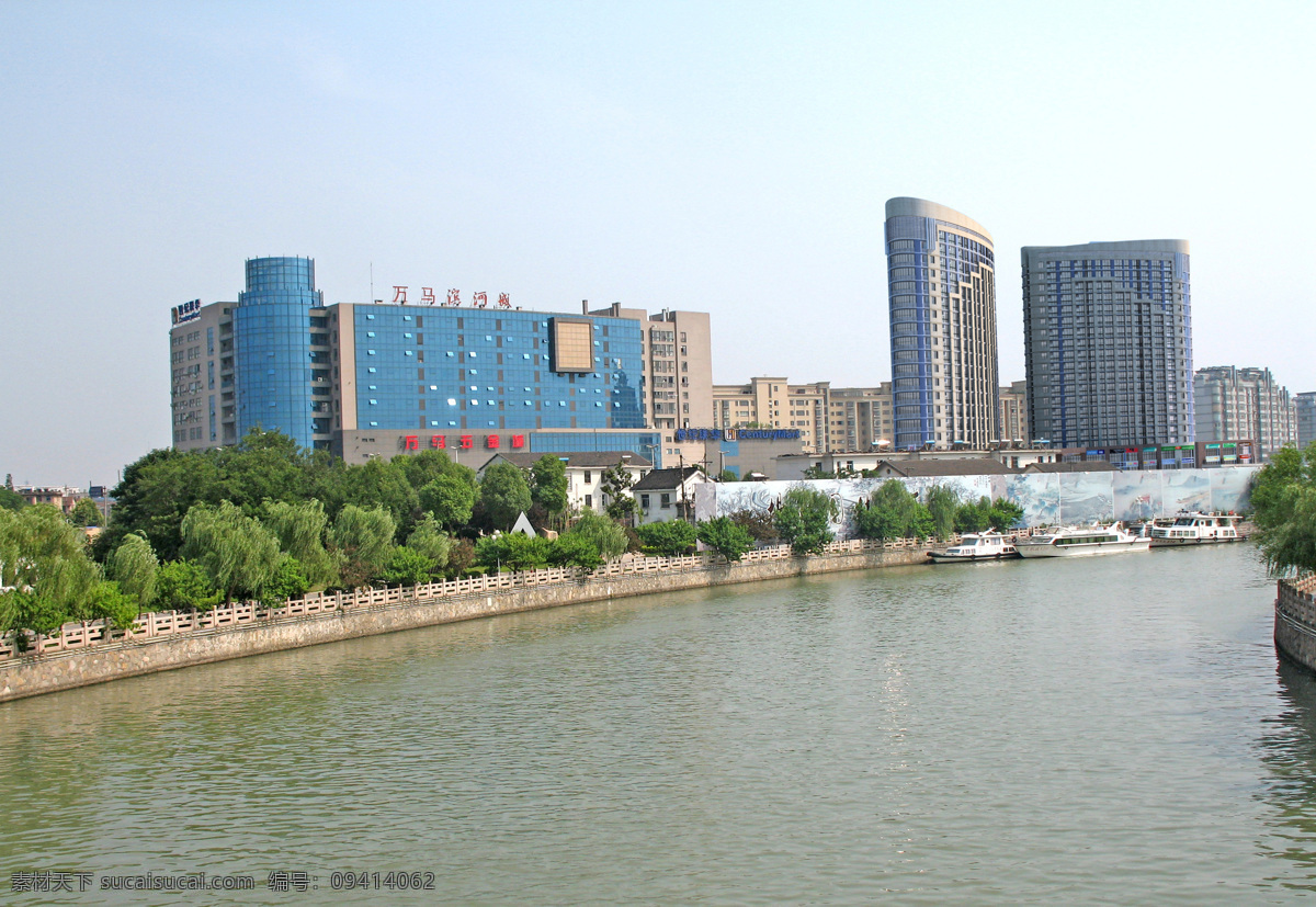 城市 河流 建筑 建筑摄影 建筑园林 楼房 绿化 运河 河道 游船 游艇 写字楼 风景 生活 旅游餐饮