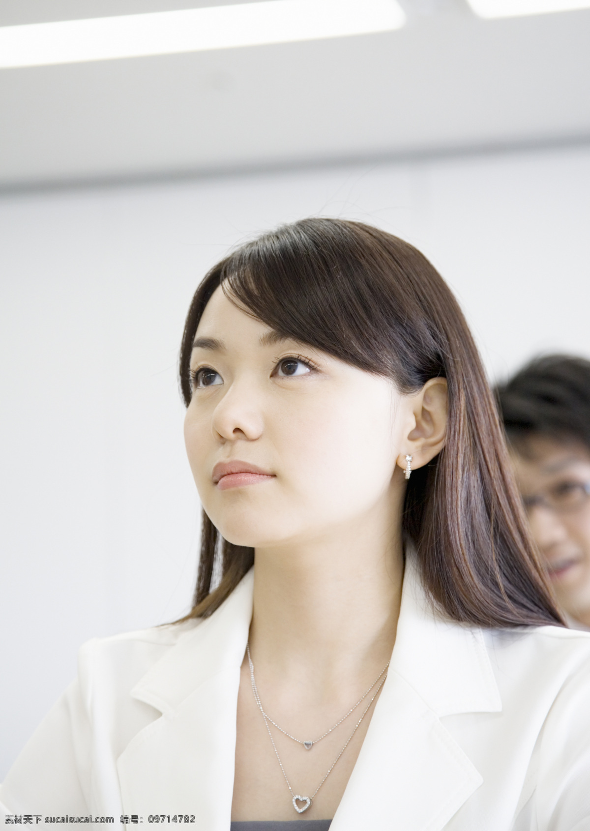 商务会议 探讨 会议 商务 精英 商务金融 商务场景 白领 交谈 商务白领 商业人物 商务人物 美女 聆听 听课 听讲 认真 摄影图库 人物
