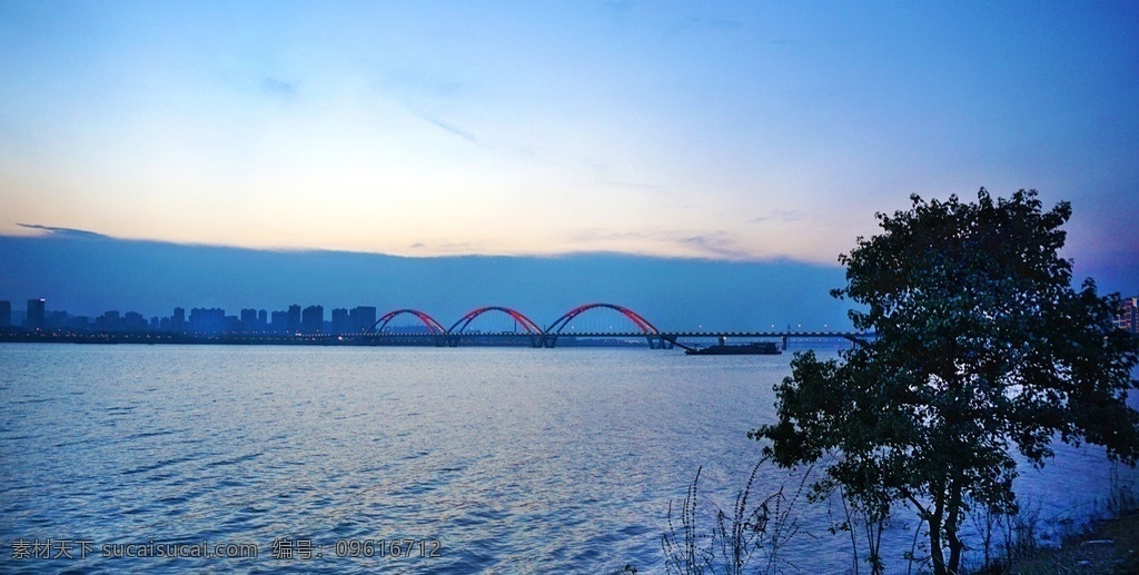 湘江晚霞 长沙市 开福区 北辰三角洲 仲夏 晚霞 风景 风光 自然景观 山水风景