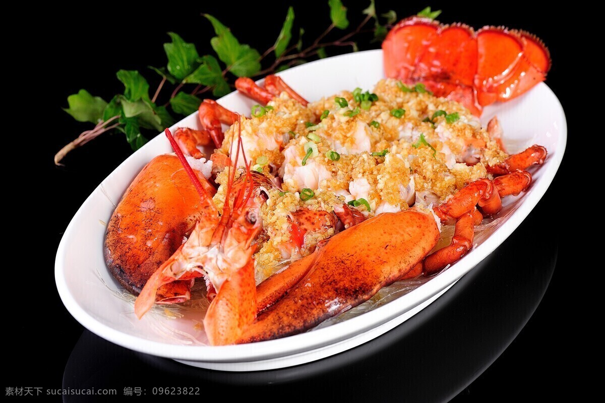 大龙虾 波士顿龙虾 蒜蓉蒸龙虾 龙虾 虾 蒜泥龙虾 餐饮美食 传统美食