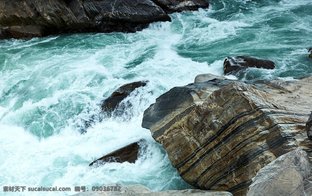 虎跳峡激流 虎跳峡 旅游 景点 山景 云南旅游 自然风光 自然景观 自然风景