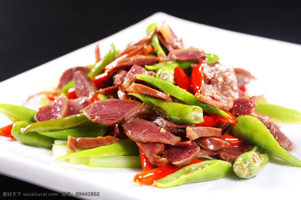 尖椒爆鹅肝 尖椒护心肉 特色美食 养生菜 健康饮食 主食 川菜 湘菜 菜品 菜谱摄影 招牌菜 名菜 餐饮 美食 美味 传统美食 餐饮美食 高清菜谱用图
