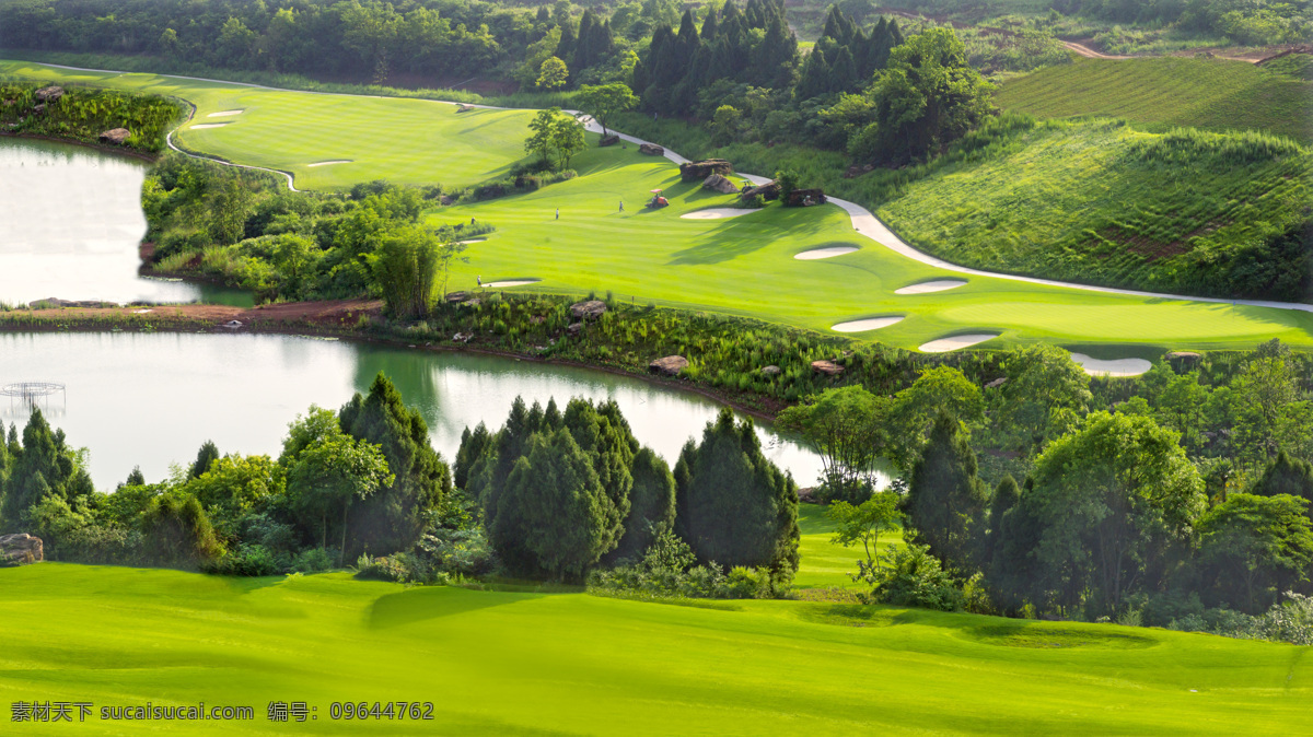 高尔夫球场 球场 高尔夫广告 高尔夫球 高尔夫背景 球场背景 蓝天白云 自然景观 山水风景