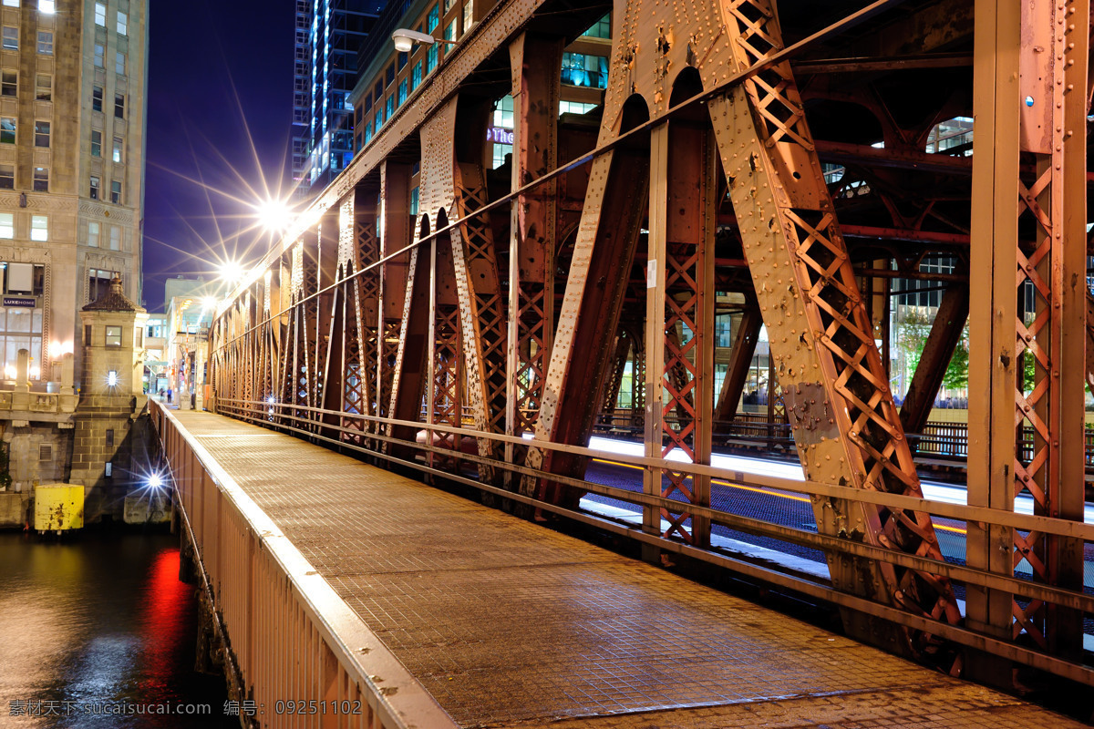 钢铁 大桥 侧面 夜景 钢铁大桥 建筑 灯光 侧面夜景 城市风光 环境家居 黑色