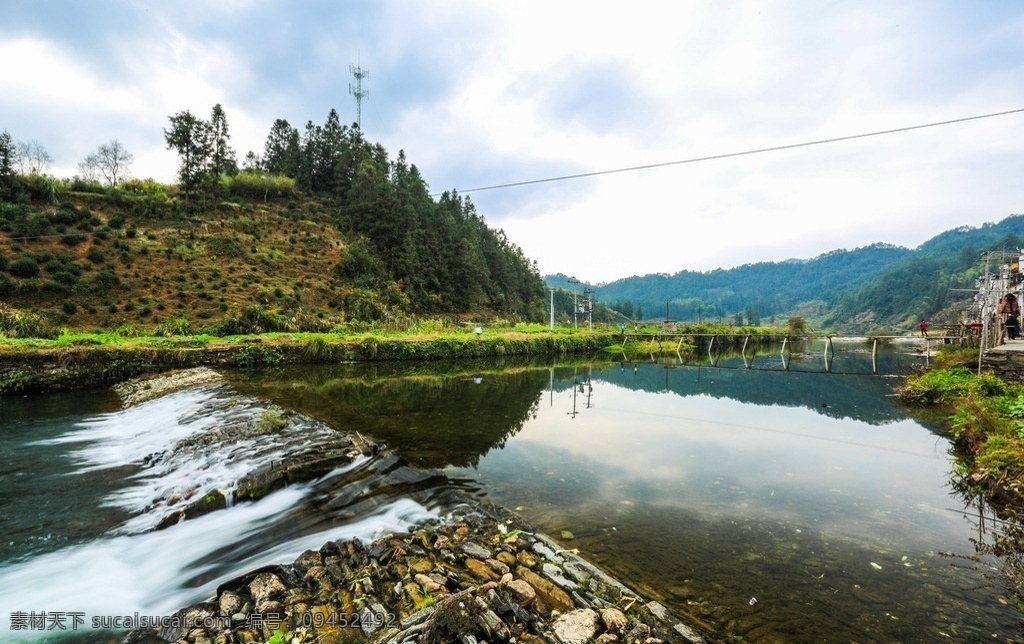 江西婺源 菊径村 黄村 高山环绕 山村 古老村庄 自然地理 自然环境 自然景观 自助游 国内旅游 旅游摄影 江西 婺源 菊 径 村
