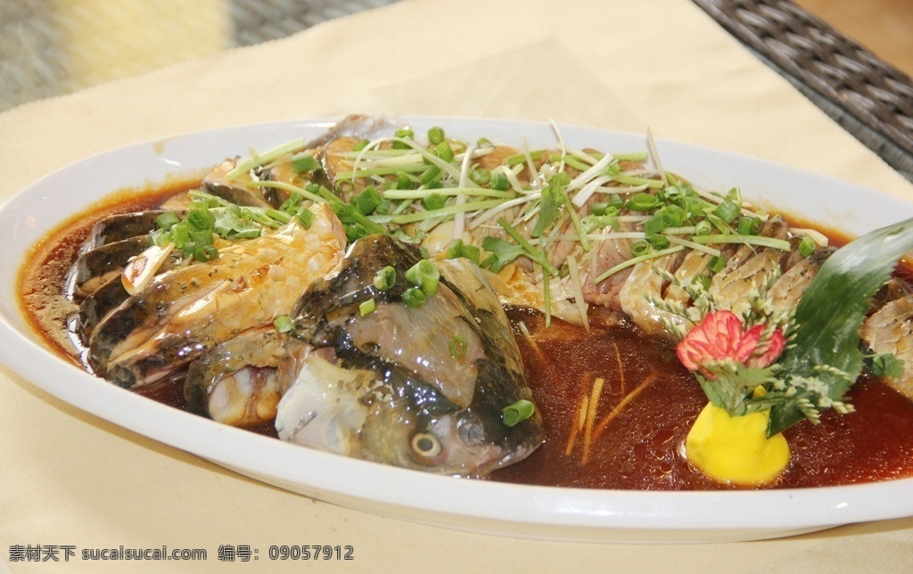 家常炖草鱼 美食摄影 草鱼 家常 传统美食 餐饮美食