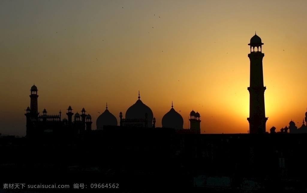巴基斯坦风景 山 山川 远山 丛林 蓝天 白云 傍晚 太阳落山 古堡 建筑 堡垒 旅游摄影 国外旅游