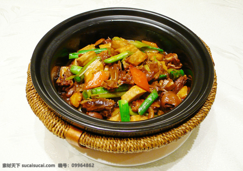 香芋 狮头鹅 美食 砂锅 鱼头 鹅肉 竹盆 风景 生活 旅游餐饮