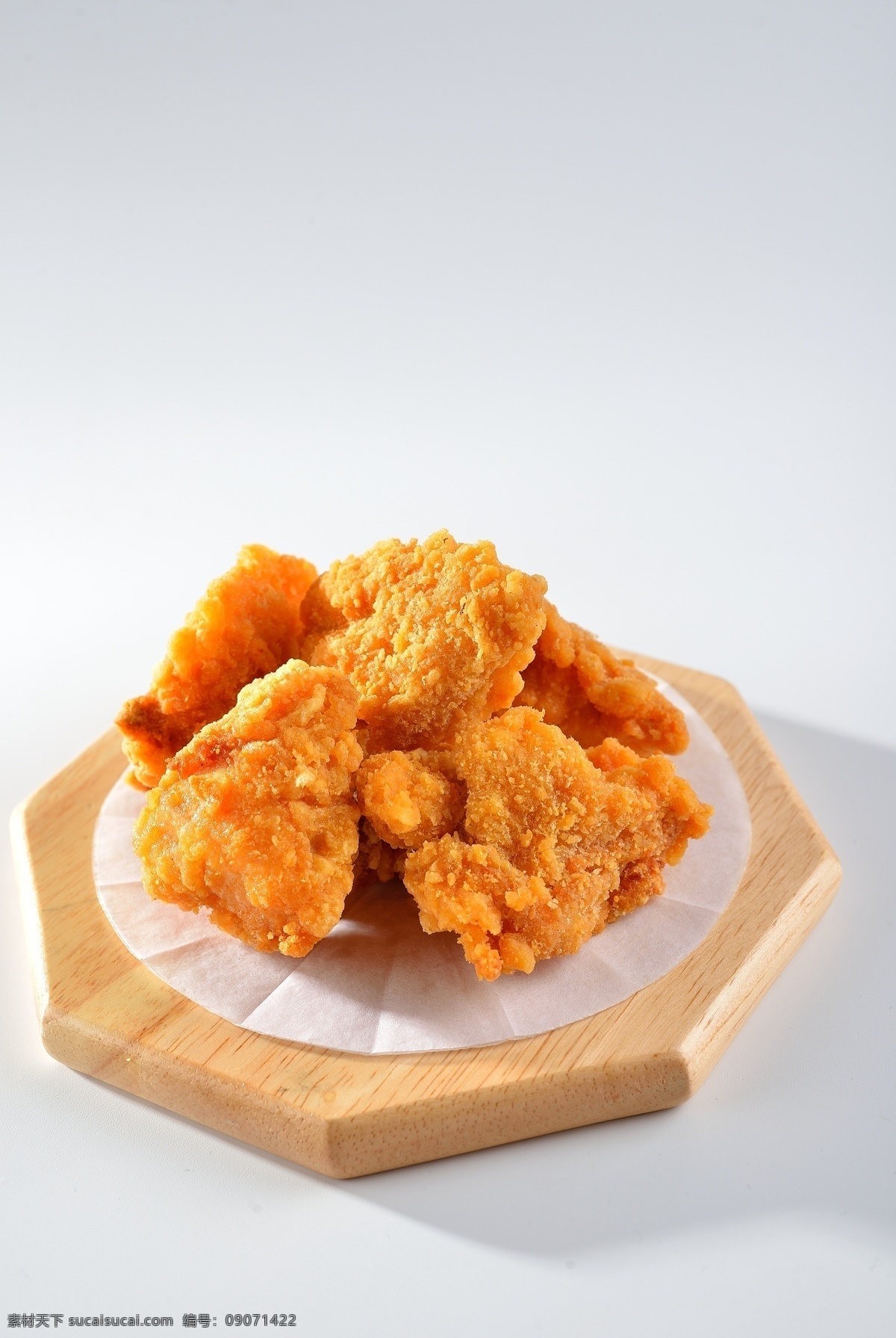 油炸 香辣 酥 骨 鸡块 鸡 鸡柳 鸡脆骨 香酥 鸡排 脆骨 美味 小吃 高热量 餐饮美食 西餐美食