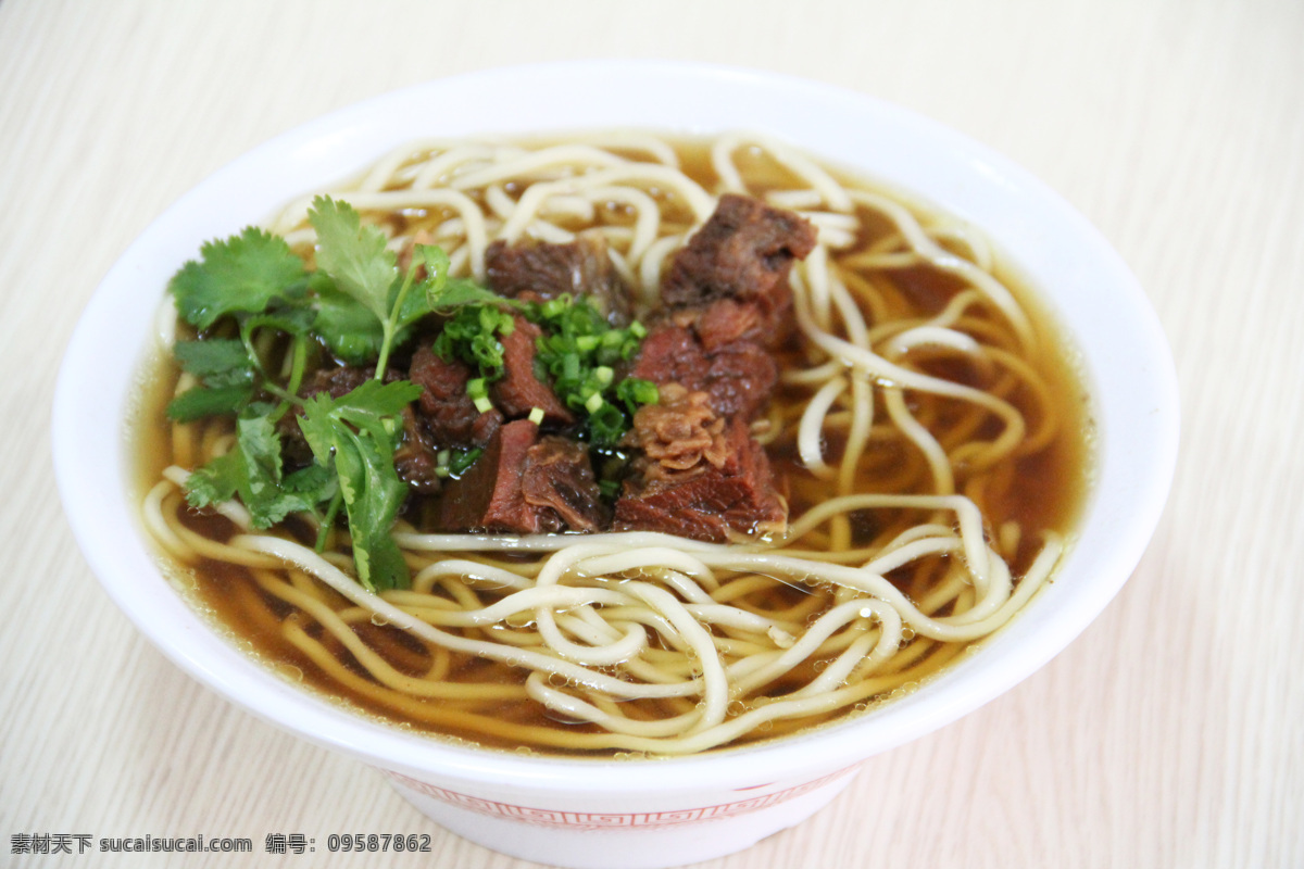 牛肉拉面 拉面 兰州牛肉拉面 传统美食 餐饮美食