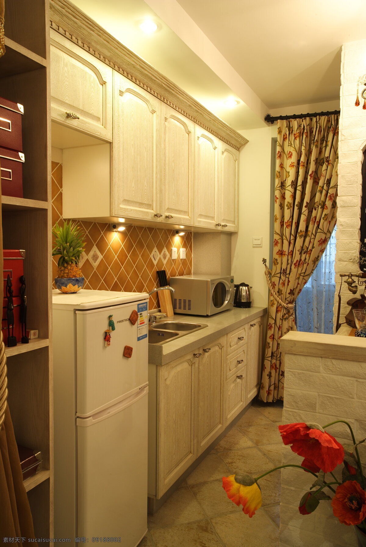 东南亚 沉稳 风格 开放式 厨房 装修 效果图 沉稳风格 大气 时尚 白色柜子 植物装饰