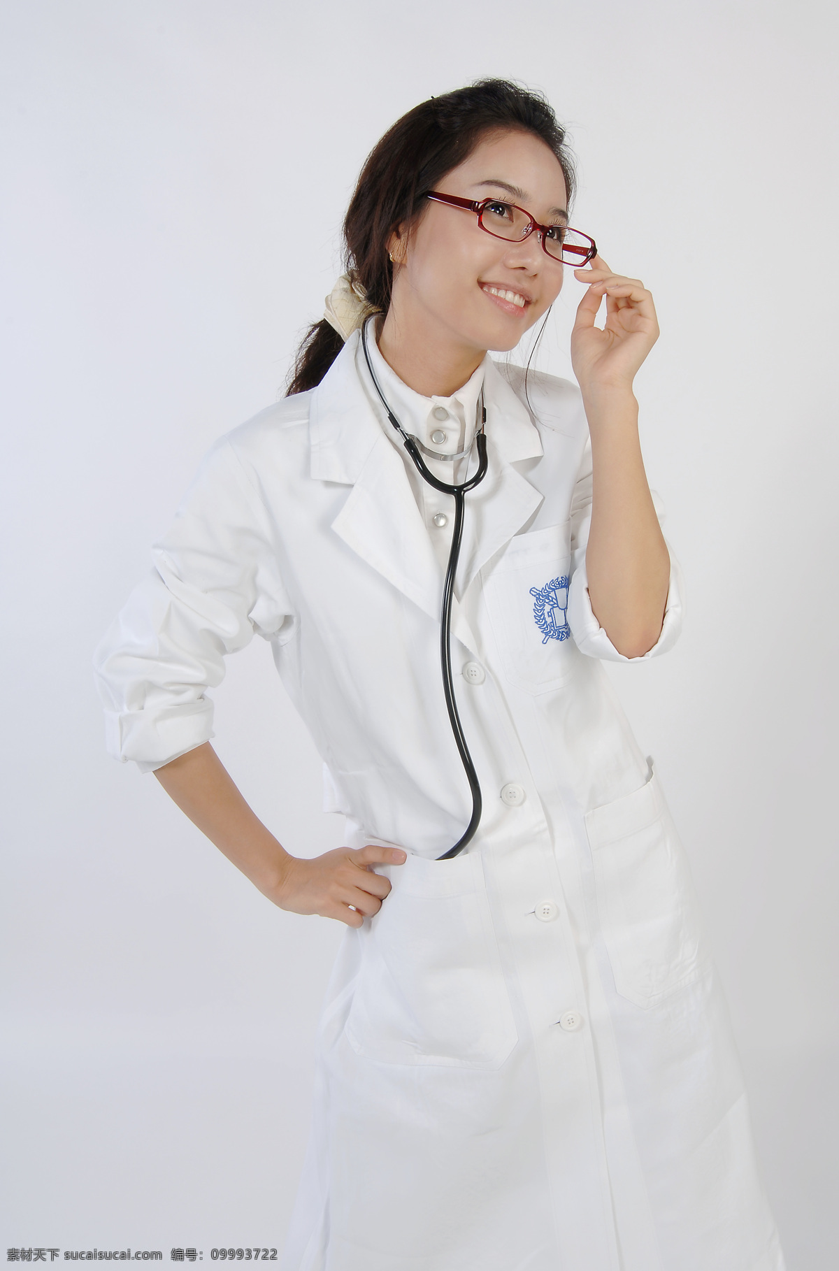 女医生 护士 医生 医疗 听诊器 女性 女人 人物 职业人物 人物图库 高清图片 微笑 可爱表情 商务人士 人物图片