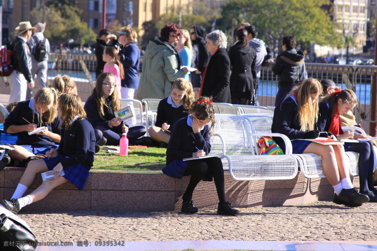 悉尼 室外 学习 孩子 儿童幼儿 广场 人群 人物图库 悉尼街边 中 外国 游客 psd源文件