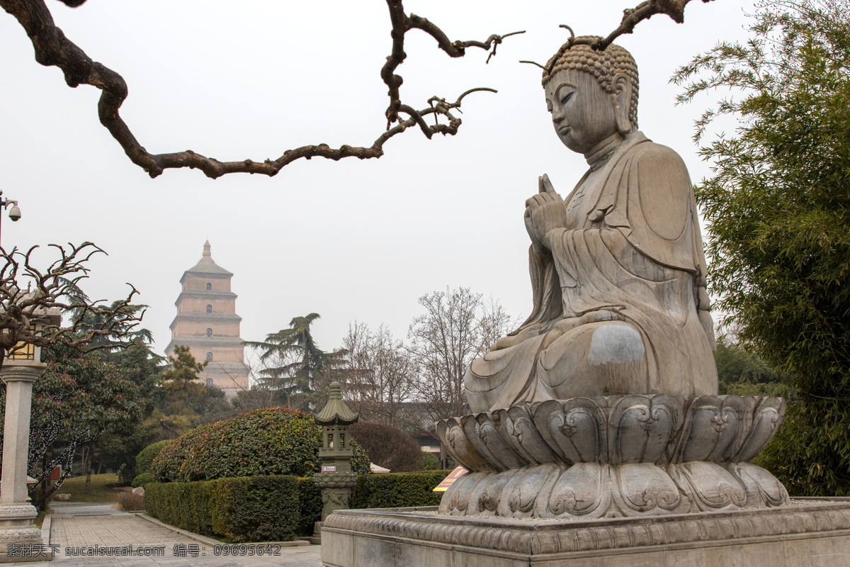 佛 大雁塔 唐僧 大慈恩寺 西安 广场 旅游摄影 国内旅游