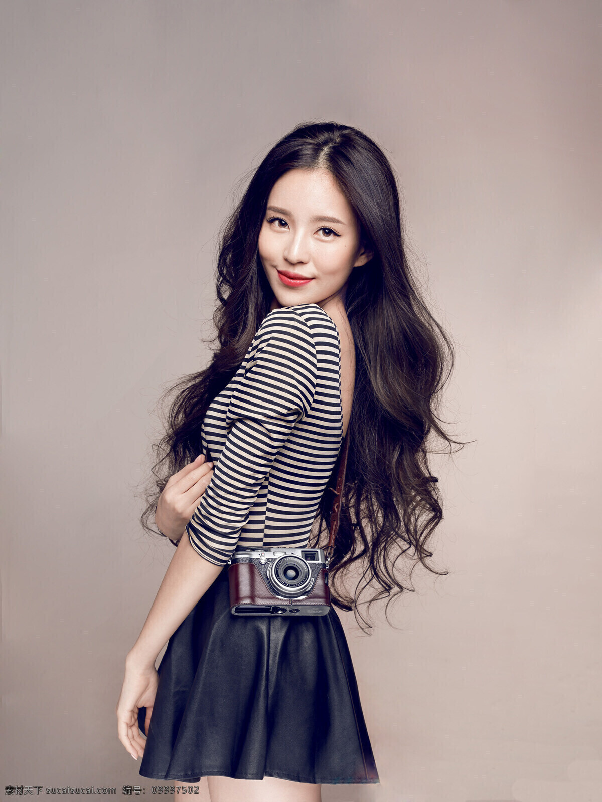 温 心 长发 歌手 美女 明星 明星偶像 人物图库 相机 演员 温心 psd源文件