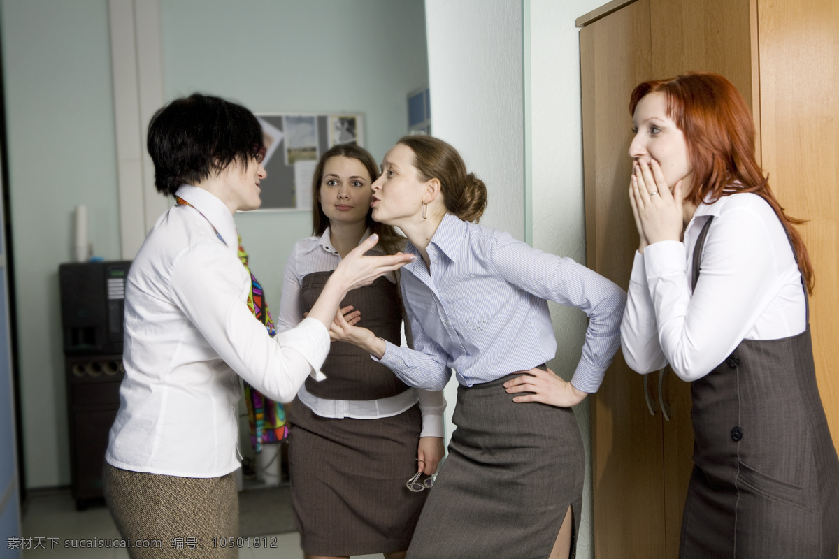 吵架 职业女性 外国女性 商务美女 白领 争吵 争执 生活人物 人物图片