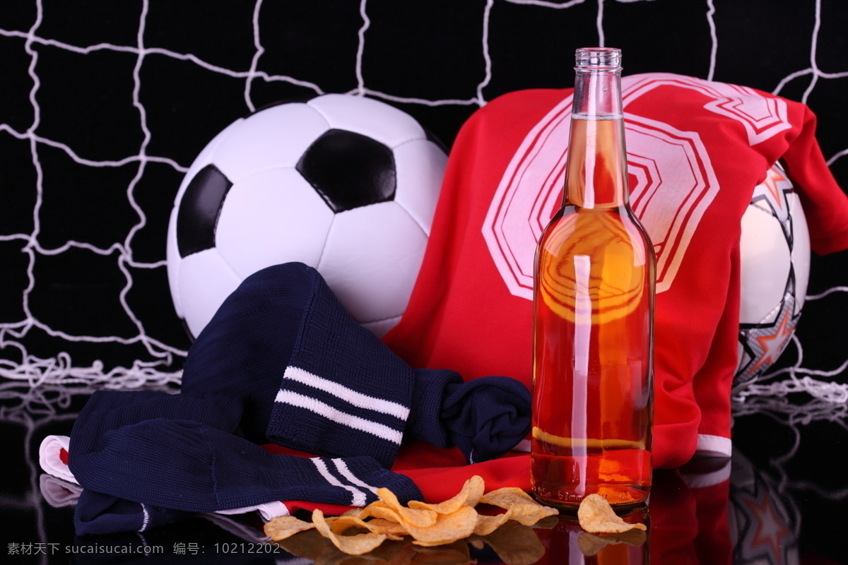 啤酒 设计图库 生活 生活百科 手套 体育 体育用品 足球 足球和啤酒 橘子皮 球网 衣服 运动 矢量图 日常生活
