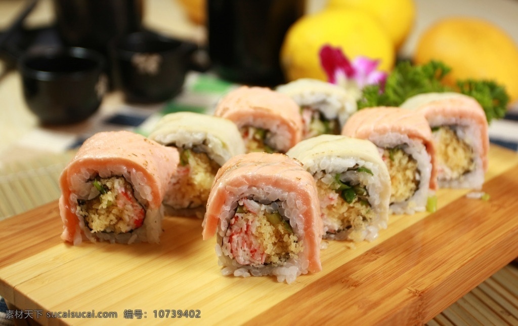 蟹肉寿司 卷寿司 寿司 紫菜寿司 日本 食物 美食 米饭 餐饮美食 jpg料理 日本料理 日本美食 日本寿司 日式美味 美味 特色寿司 寿司宴 自助寿司 精点寿司 寿司餐 传统美食 餐饮摄影图片