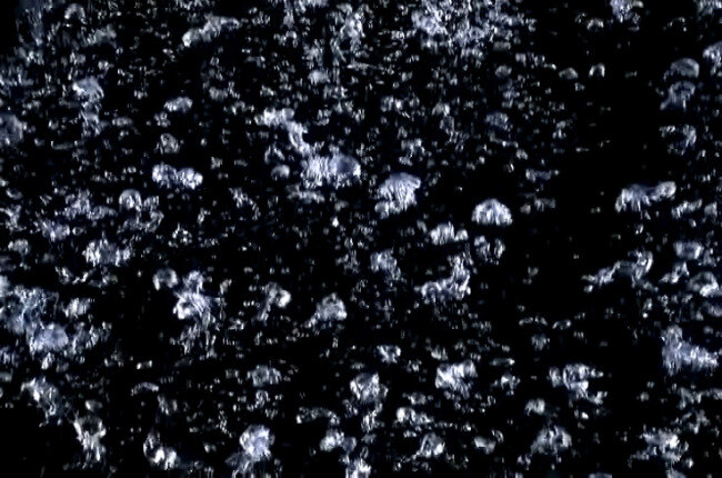 翻滚的水模板